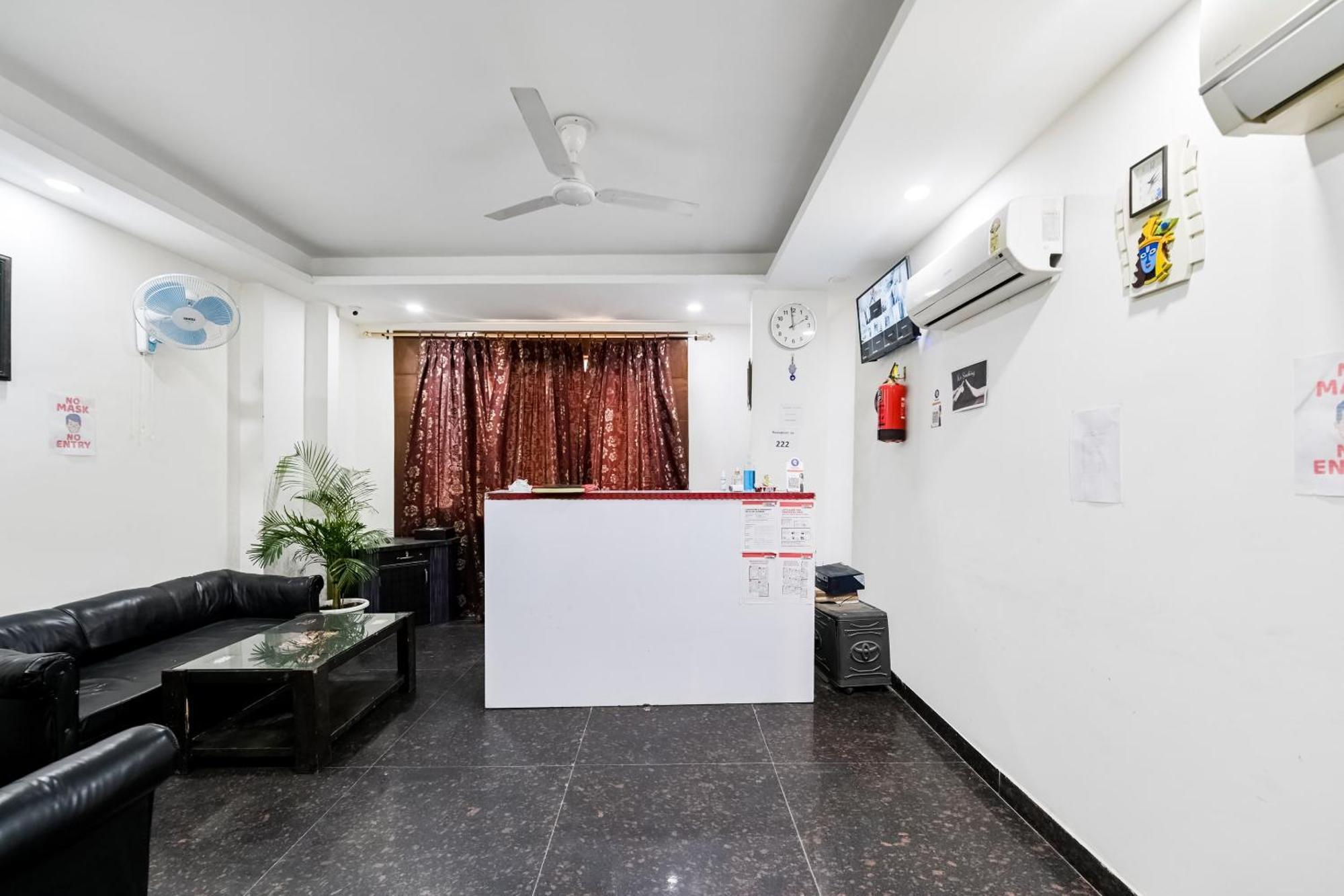 Hotel O Premium Rooms Chhatarpur Нью-Делі Екстер'єр фото